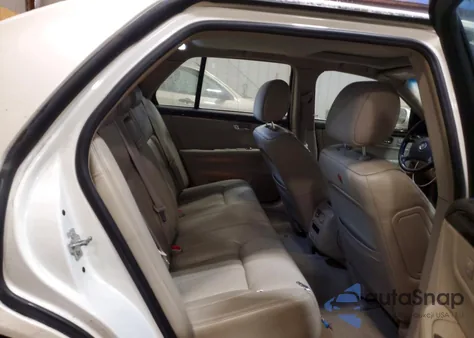 2008 Cadillac Dts z USA, uszkodzony, nr VIN 1G6KD57Y28U209933